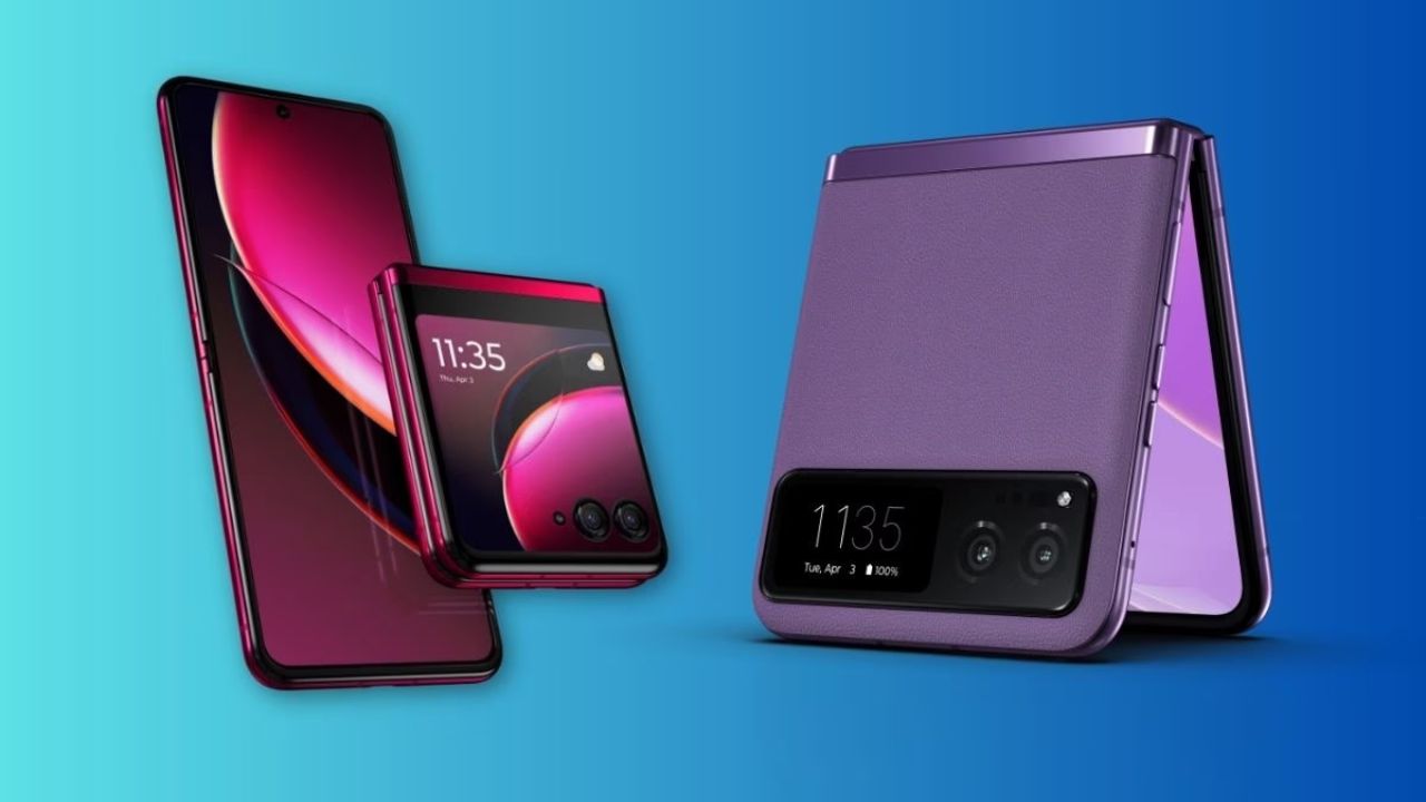 Morola foldable smartphone in two color