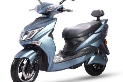 A image of Gravity Grey Odysse Hawk Electric scooter