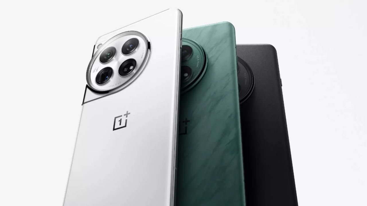 OnePlus 12 in 3 coclor in plain background