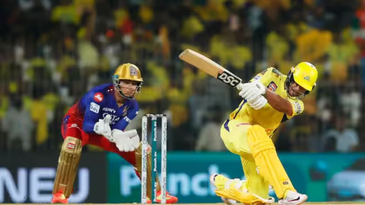 Rachin ravindra playing cricket in ground playingslog sweep in csk jersey