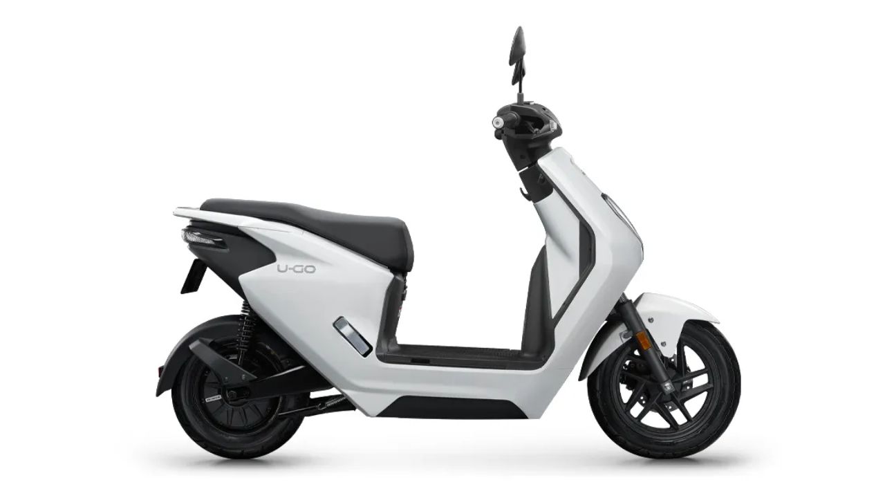 here is image of White colour Honda U-Go electric scooter With fully white background